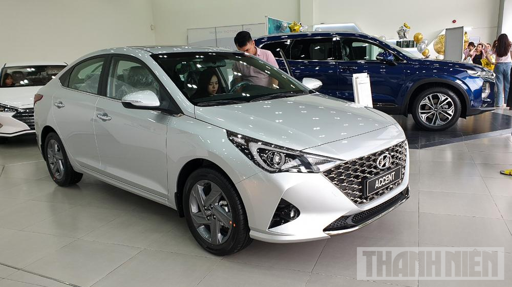 sedan-hang-b-hyundai-accent-soan-ngoi-toyota-vios-1